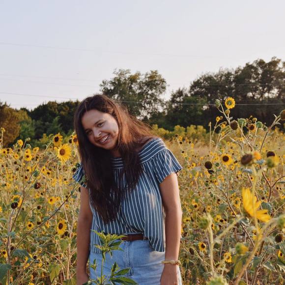 Meet your Posher, Alli - Picture 1 of 1